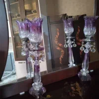 یک جفت لاله جلو کنسولی گوی ها خارجی کریستال