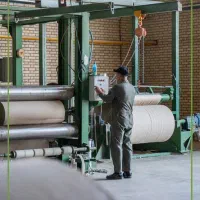استخدام اپراتور خط تولید مقوا