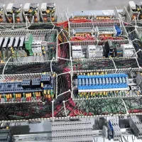 برقکار صنعتی وساختمانی