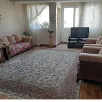 مغازه شصت متری