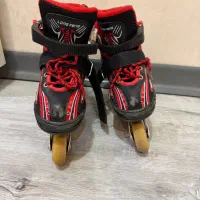 اسکیت با کلیه لوازم ایمنی و شلوارک