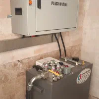 کاراموز یا شاگرد اسانسور