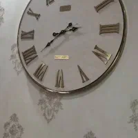 ساعت دیواری