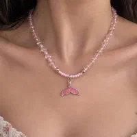 گردنبند دم وال