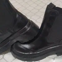 بوت در حد نو یک بار پوشیده شده