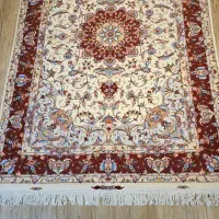 فرش ۴۰ رج خود را بفروشید فوری و نقد|فرش|تبریز, |دیوار