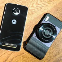 Moto Z2 Forceبا دوربین سوپر زوم شاهکار هاسلبلاد