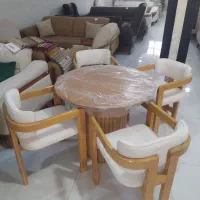 نهار خوری ۴ نفره