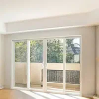 نظافت منزل آقا هستم