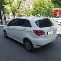 بایک سابرینا هاچبک، مدل ۲۰۱۵|خودرو سواری و وانت|تبریز, |دیوار