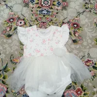 تعدادی لباس نوزادی تا ۷ماه|کفش و لباس بچه|کرمان, |دیوار