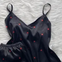 انواع لباس خواب و لباس زیر