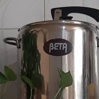 زودپز خارجی مارک BETA ترکیه ای.۹ لیتری استوانه ای|ظروف پخت‌وپز|کاشان, دشت چال|دیوار