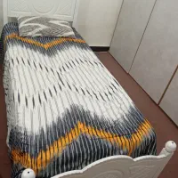 تخت یک نفره