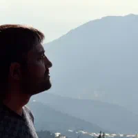نیروی کارگر آقا آچار فرانسه هر کاری