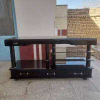 میز ال دی دی