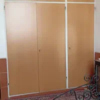 طبقه اول نوساز ۳۰۰ با ۸ لوکس|اجارهٔ خانه و ویلا|شیراز, شیشه‌گری|دیوار