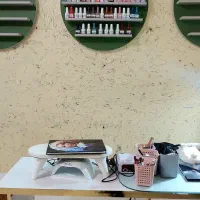 اجاره اتاق ،میزناخن،تخت،صندلی در سالن زیبایی|اجارهٔ دفتر کار، اتاق اداری، مطب|خرم‌آباد, |دیوار