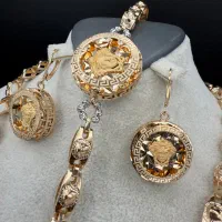 سرویس ورساچه وزن ۳۲.۳۹۰ طلا بدون اجرت|جواهرات|تهران, مهرآباد جنوبی|دیوار