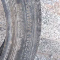 یک حلقه لاستیک شاستی بلند در حد