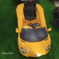 ماشین شارژی لامبورگینی دو موتوره|اسباببازی بچه|قم, هفت تیر|دیوار