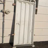 دربهای نوودست دوم. آهنی|مصالح و تجهیزات ساختمان|بروجرد, |دیوار