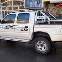 تویوتا  هایلوکس  2700