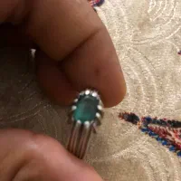 زمرد زیبا و پر خواص