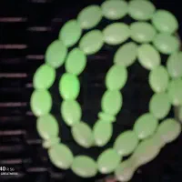 تسبیح سنگی قدیمی جاذب نور|کلکسیون اشیاء عتیقه|تبریز, |دیوار