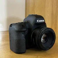 دوربین کنون 6d mark ll + لنز 50 f1/8 فیکس|دوربین عکاسی و فیلم‌برداری|کرج, فاز ۴ مهرشهر|دیوار