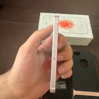 iphone se 64 gig|موبایل|تهران, طیب|دیوار