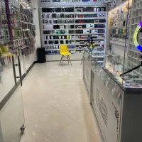 فروشنده موبایل خانم و آقا جهت موبایل