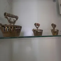 تعدادی دکوری برنجی باوزن سنگین|ساعت دیواری و تزئینی|اندیشه, |دیوار