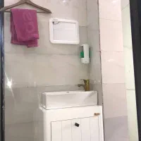 اقامت لوکس با چشم‌اندازخیره‌کننده حوضچه آب‌درمانی|اجارهٔ کوتاه‌مدت ویلا و باغ|رینه, |دیوار