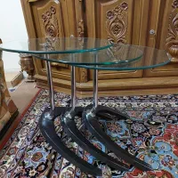 میز عسلی شیشه ای پایه فلز و چوب|مبلمان خانگی و میز عسلی|قم, بلوار امین و ساحلی|دیوار