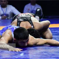 پارتنر تمرین کشتی|فعالیت داوطلبانه|برخوار, |دیوار