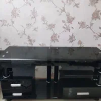 میز تلویزیون شیشه ای