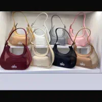 فروش کیف های زیبا باقیمت هایی مناسب|کیف، کفش، کمربند|داراب, |دیوار