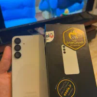 سامسونگ S24 fe در حد نو لازرورقی