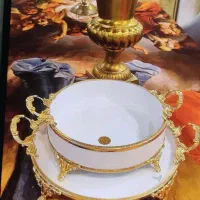 ظروف لمونژ سفید با فریم طلایی و انتیک