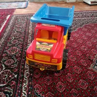 ماشین بزرگ فروش بخاطر دوتا داره