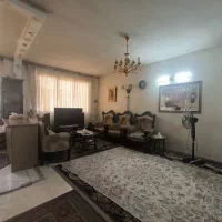 ۷۷متر/سالن پرده‌خور/ تاپ‌لوکیشن/قابل معاوضه