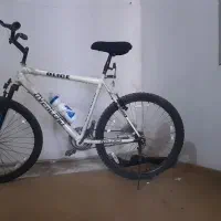 دوچرخه زیبا و خوش رکاب