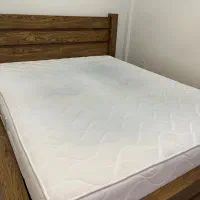 تشک ۱۶۰ در ۲۰۰ کارکرده ولی سالم و خیلی سبک