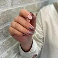 دستیار ناخنکار