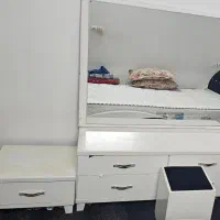 تخت دو نفره و آینه دراور بندرلنگه|تخت و سرویس خواب|بندرلنگه, |دیوار