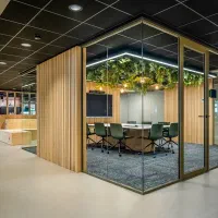 فروش-واحد-پزشکی-120-متر-ستارخان-نوساز