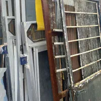 خرید و فروش انواع درب و پنجره آلومینیومی و آهن