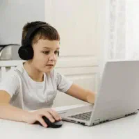 کلاس‌ آنلاین زبان کودک+۲۰٪ تخفیف