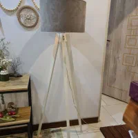 اباژور مینیمال طوسی سفید ساده|چراغ خواب و آباژور|تهران, کوهک|دیوار